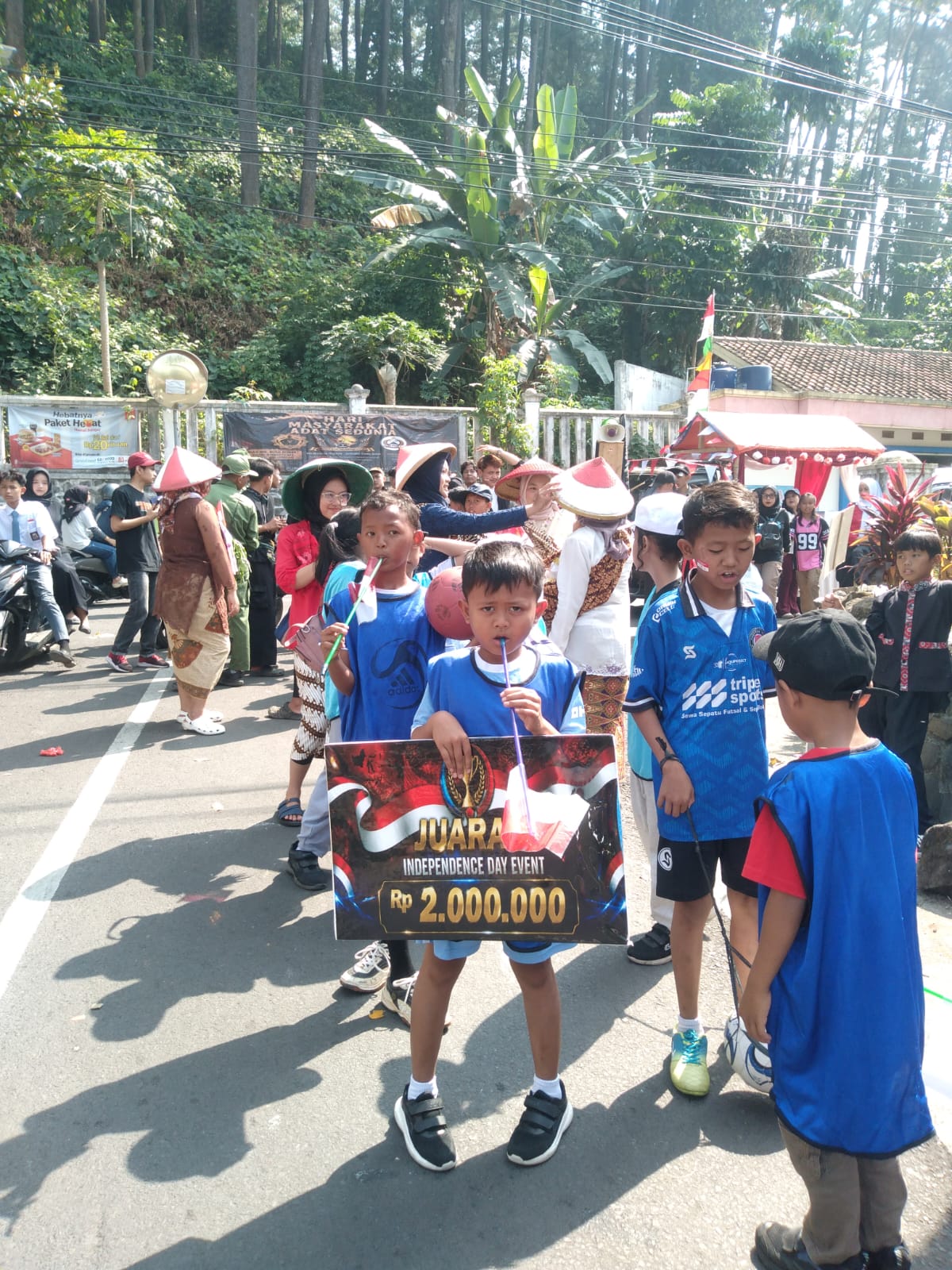 Pawai rakyat RW 15 Darangdan kebon